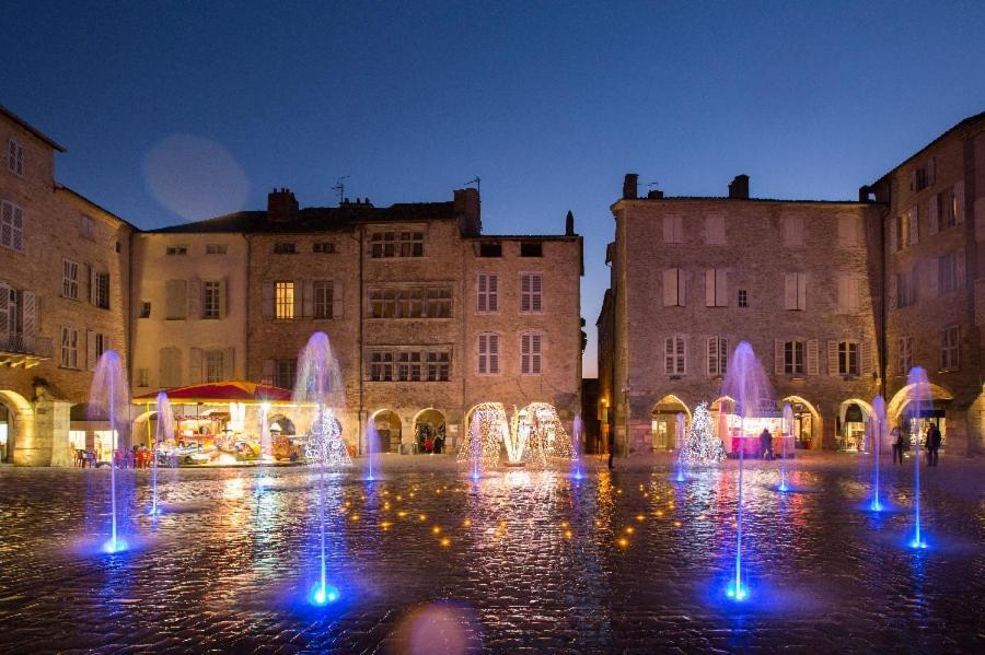 L'Indus 3 Etoiles Wifi, Netflix, Disney, Coeur De Bastide Villefranche-de-Rouergue Kültér fotó
